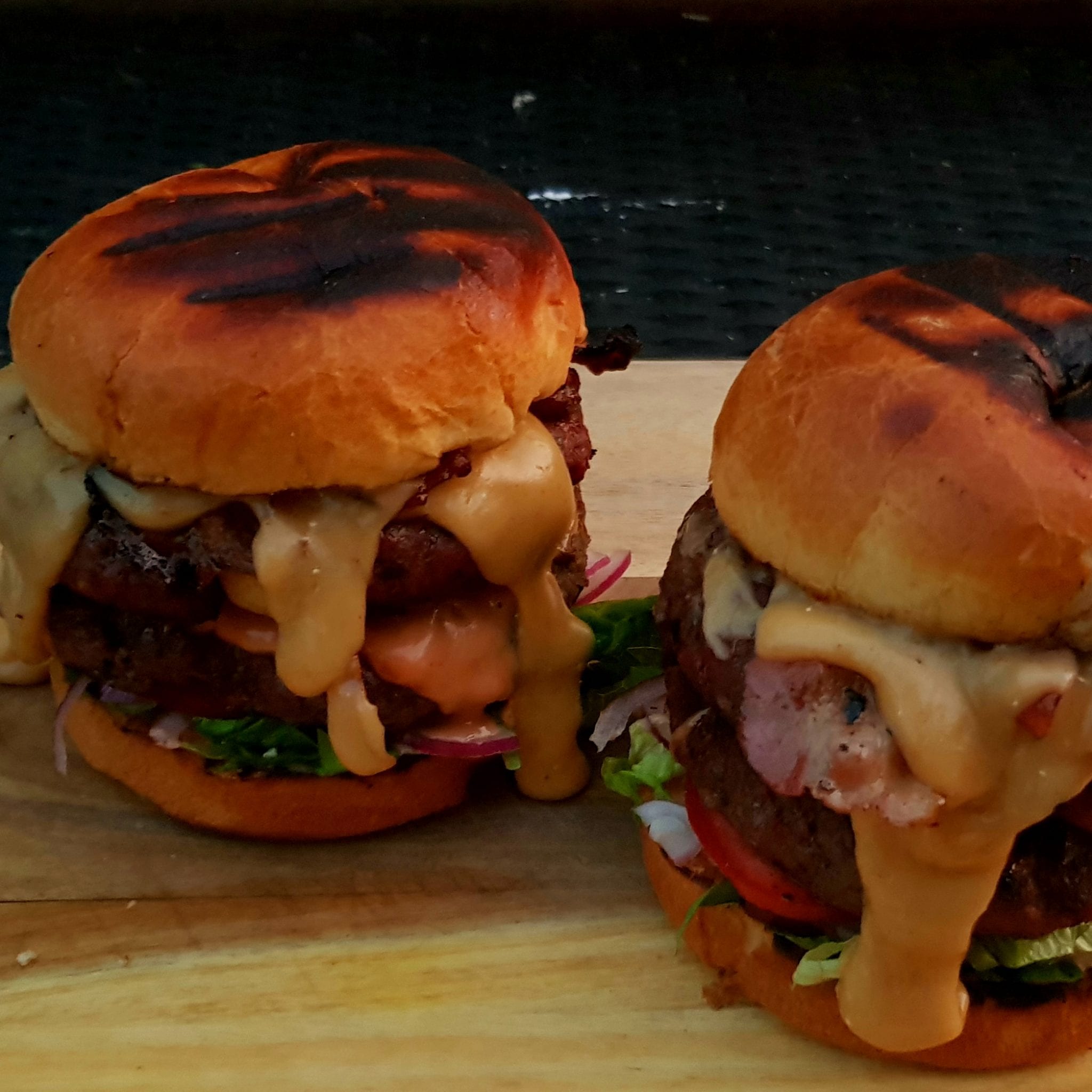 Chipotle Fondue Cheese Burger