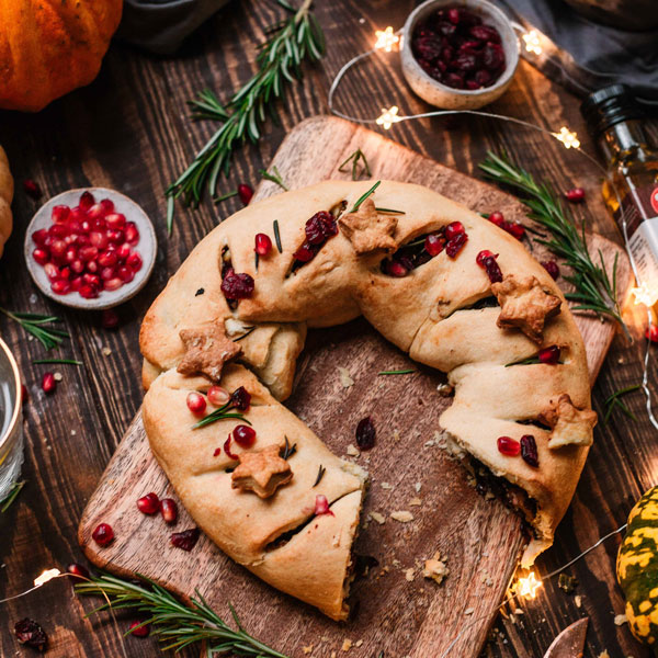 Squash & Cranberry Christmas Wreath Recipe – Ross & Ross Gifts