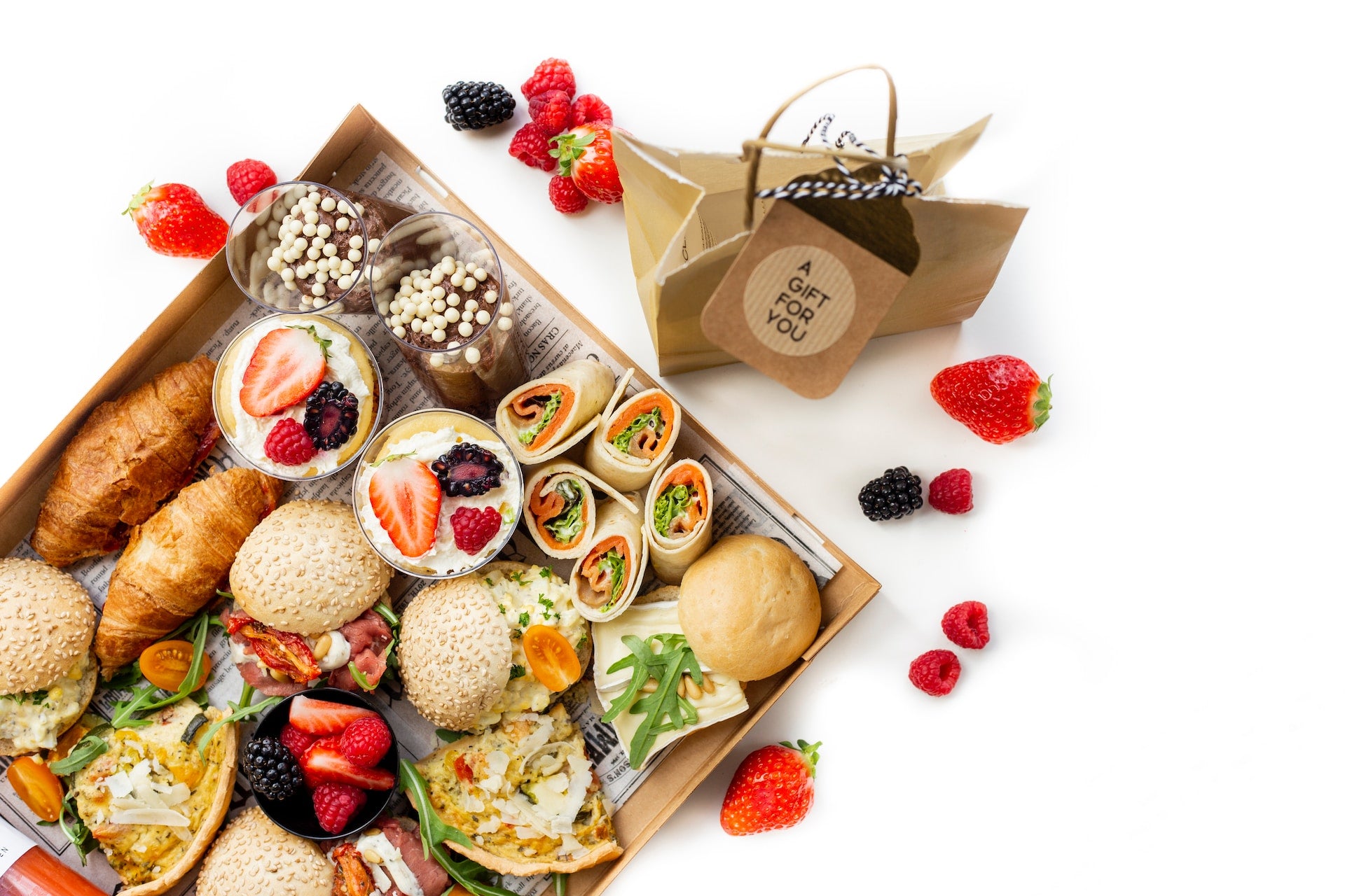 Giving Food Gifts: The Tastiest Way to Say You Care – Ross & Ross Gifts